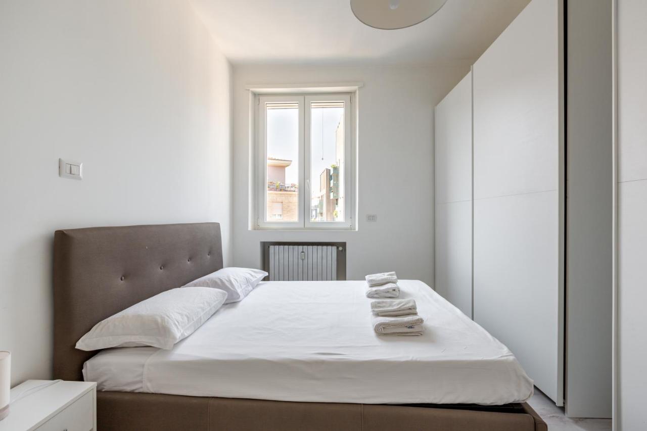 Garibaldi & Gae Aulenti Modern Apt With Private Parking! ミラノ エクステリア 写真